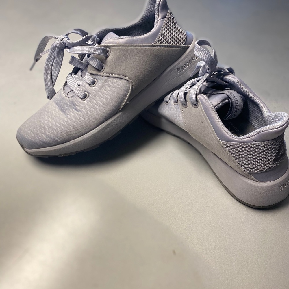 Reebok - Picture 2 of 3